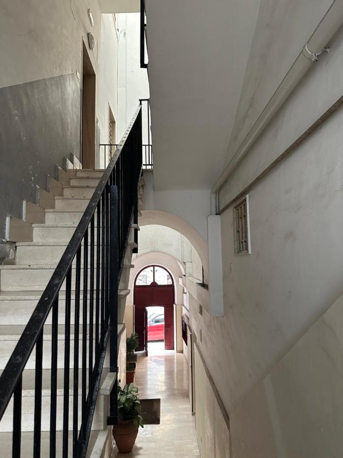 3F Apartment Bari Luaran gambar