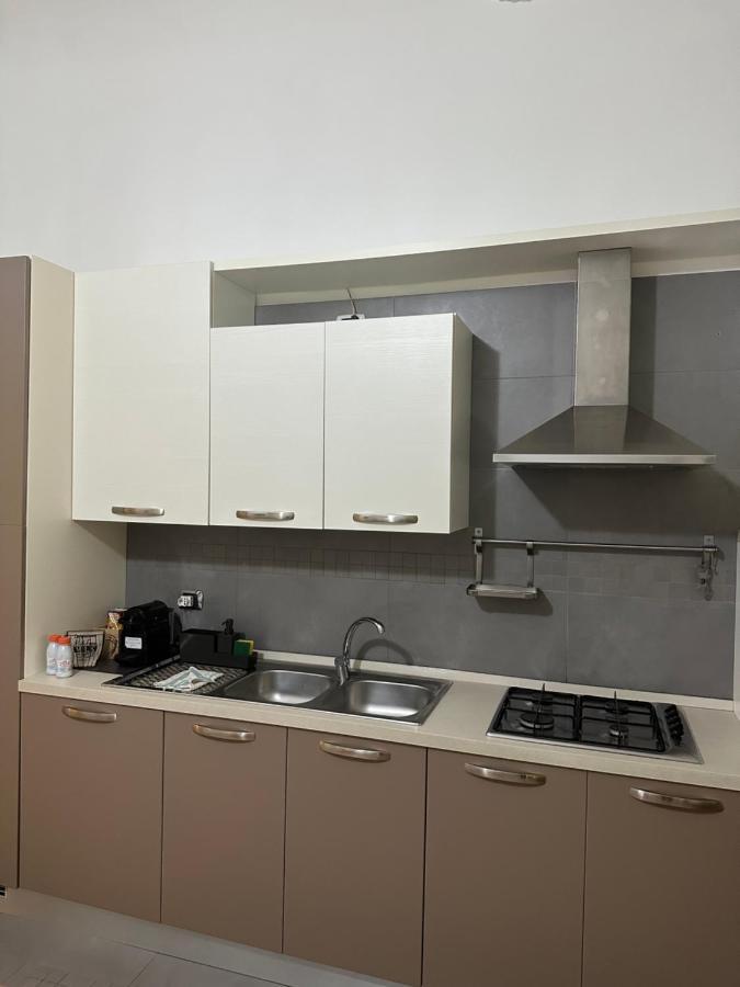 3F Apartment Bari Luaran gambar